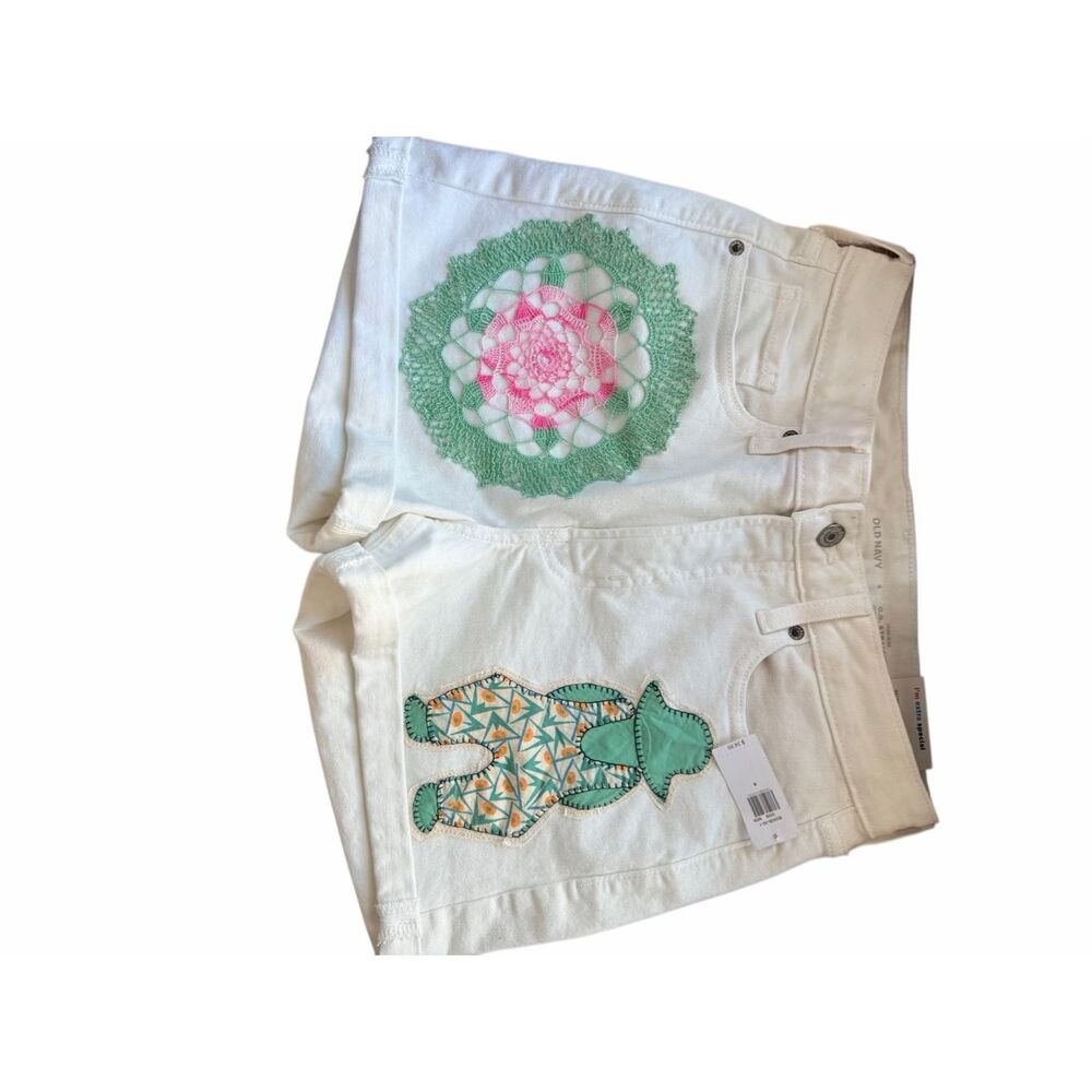 Old Navy White Denim Shorts Women 6 High Rise OG Straight Applique Patchwork NEW - Picture 4 of 9